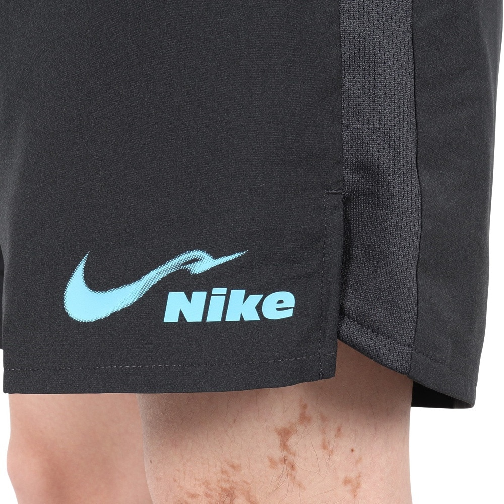 ナイキ（NIKE）（メンズ）ドライフィット CHLLNGR 7UL ランニング ショートパンツ HV4884-045