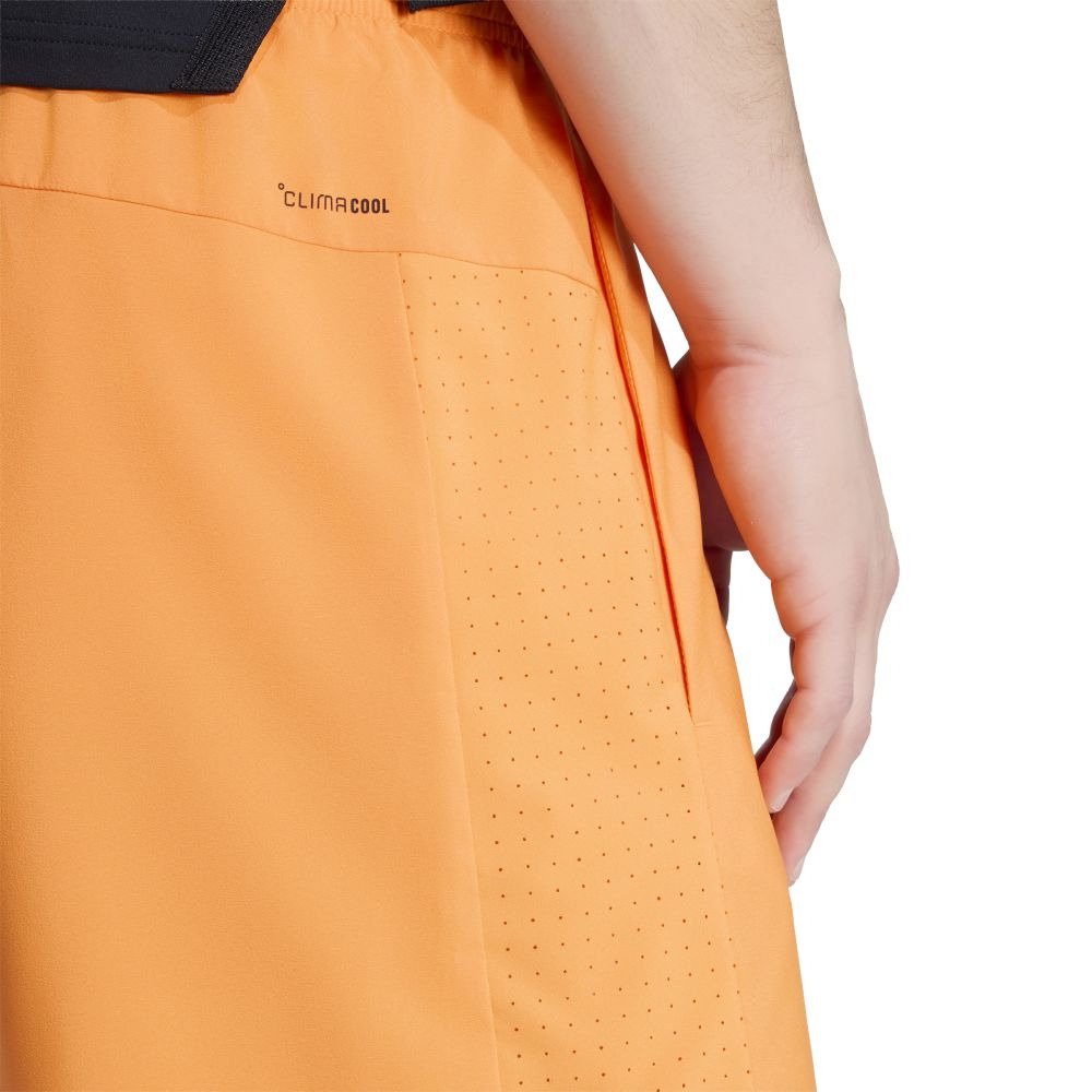 アディダス（adidas）（メンズ）ワークアウト エッセンシャルズ ベース ウーブン ショートパンツ KO457-KS7283
