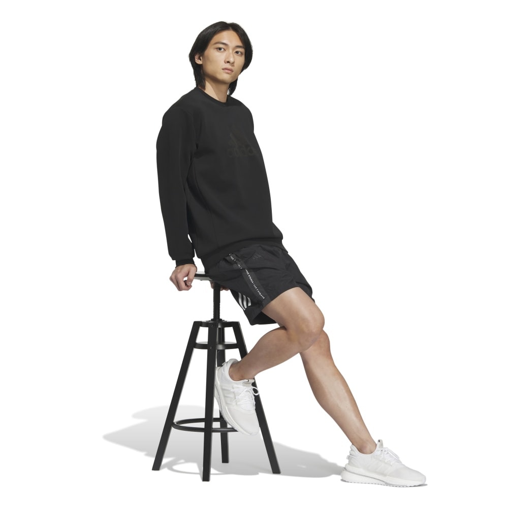 adidas アディダス Tシャツショートパンツ上下セット　Mサイズ