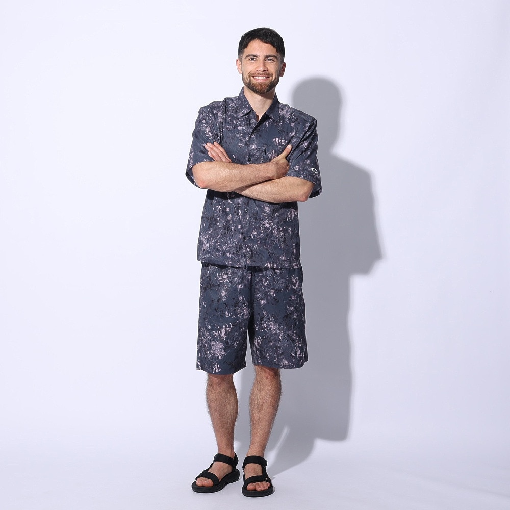 オークリー（OAKLEY）（メンズ）ESSEN グラフィック ショートパンツ FOA406588-01N