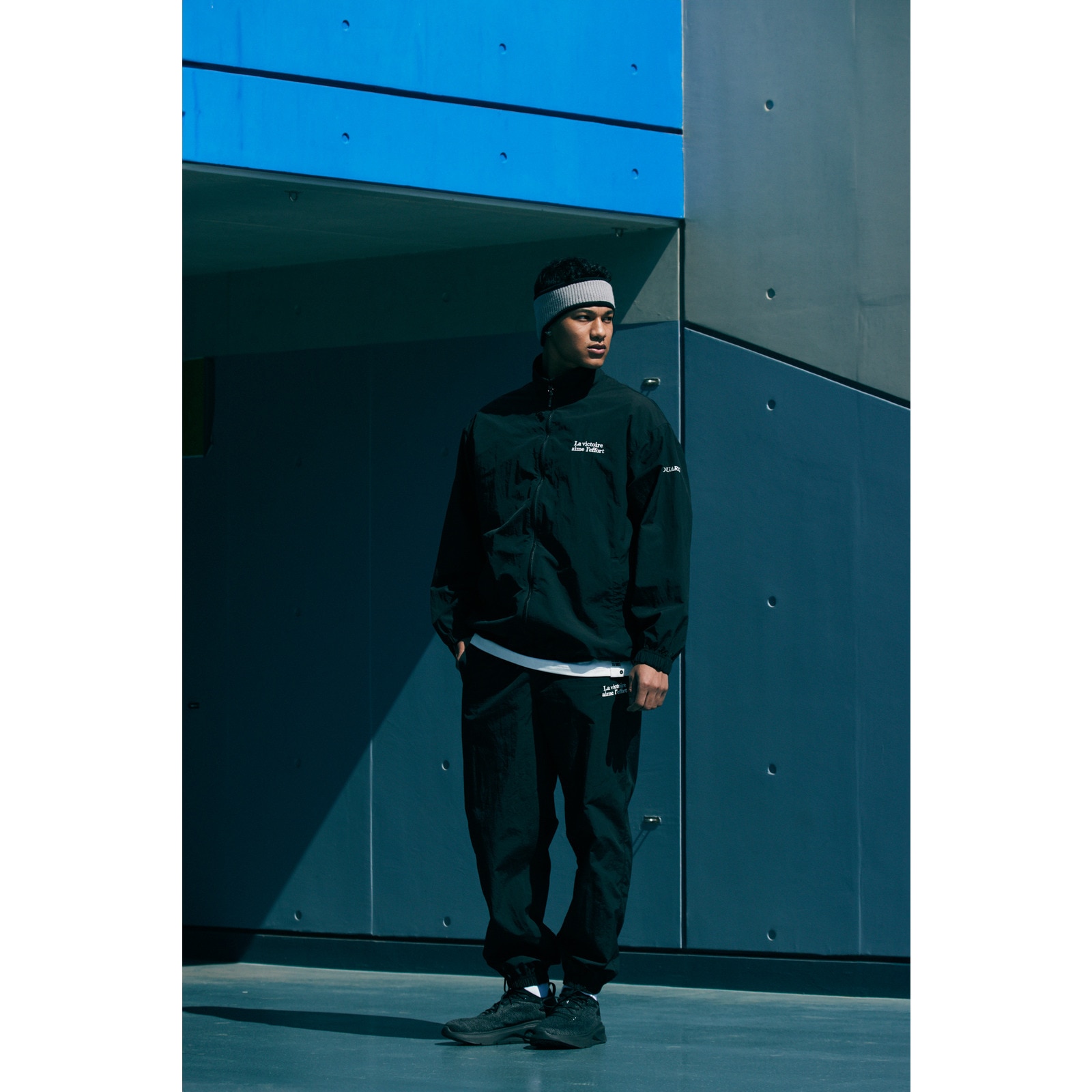 デュアリグ（DUARIG）（メンズ）オーバーサイズ ソリッド パンツ 4F0014-TRPT-866DG BLK