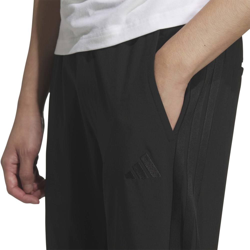 アディダス（adidas）（メンズ）軽パン ストレッチコミューターレギュラーテーパードパンツ SU484-KV4697