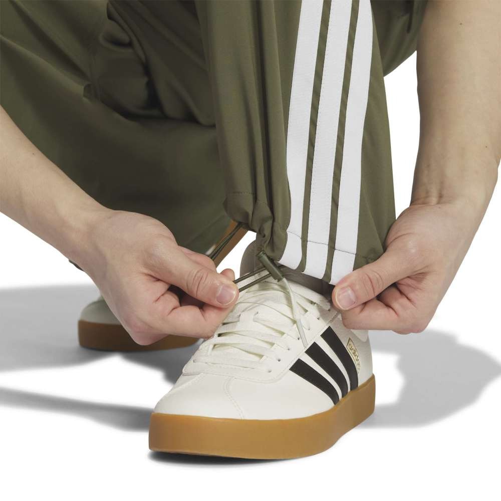 アディダス（adidas）（メンズ）ライト ウーブン カーゴポケット ストレートレッグ パンツ SH181-KQ6924