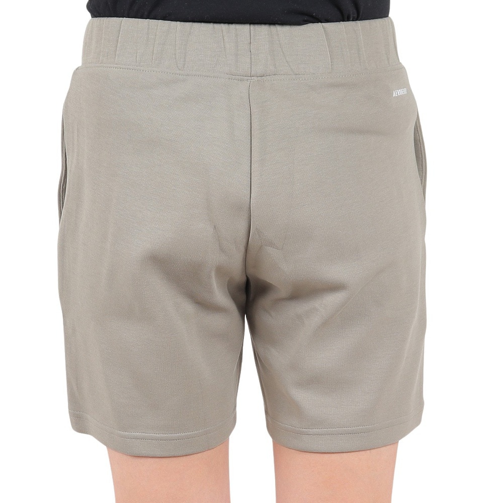 アディダス（adidas）（レディース）シーズナル スポーツウェア ルーズフィット ニット ピンタックショーツ DRK65-HY4617