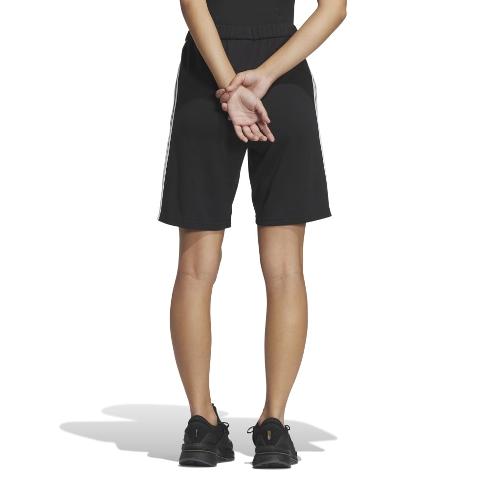 アディダス（adidas）（レディース）ハーフパンツ スリーストライプス ウォームアップ ショーツ JUH58-IX4953