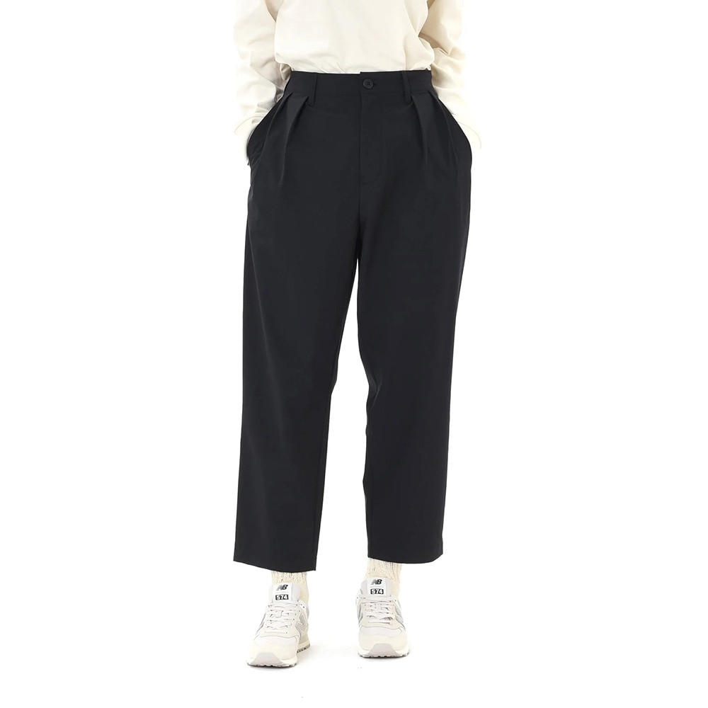 ニューバランス（new balance）（レディース）Boylston リップストップ テーパードパンツ AWP43537BK