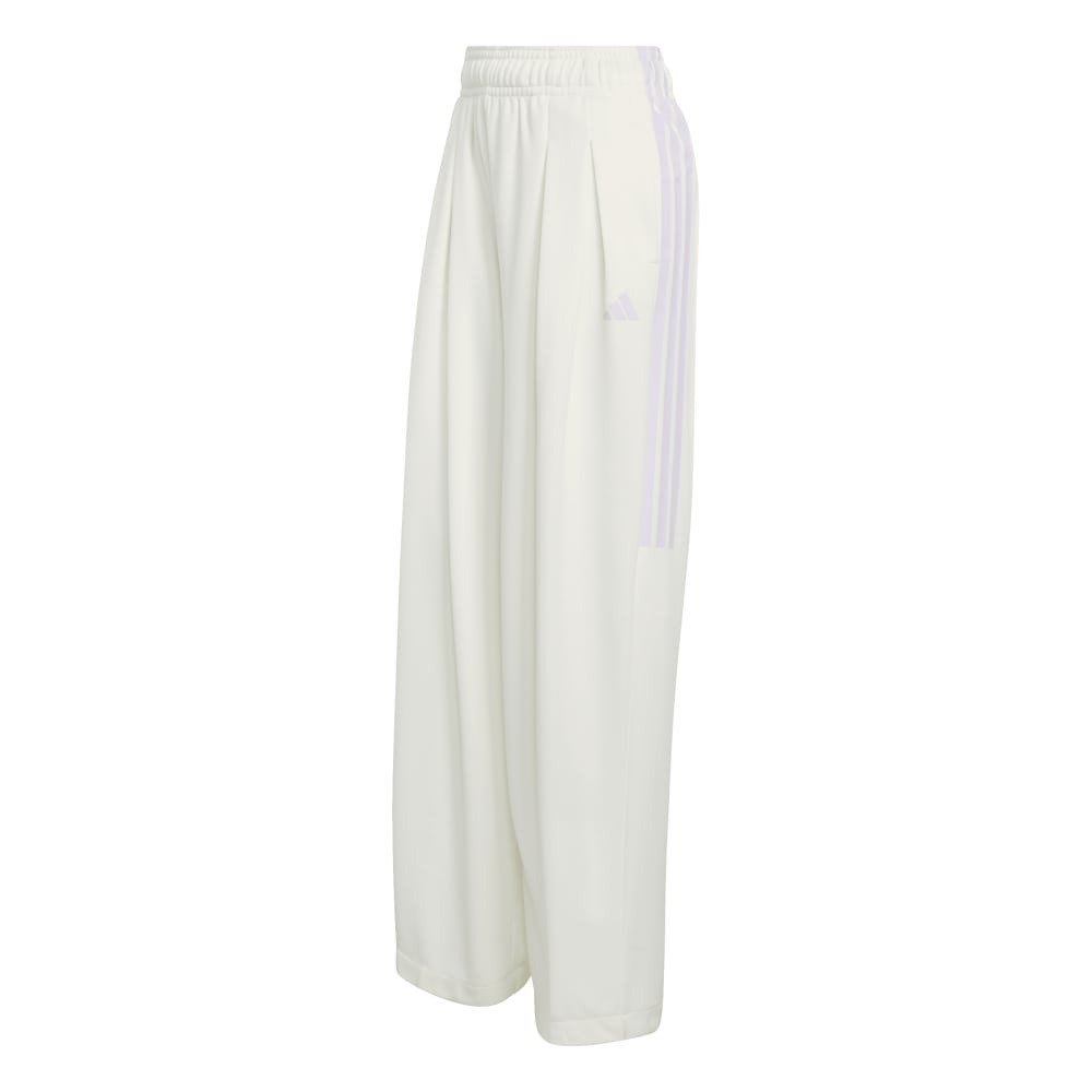 アディダス（adidas）（レディース）ティロ スリーストライプス プリーツ パンツ KKP05-KE4743