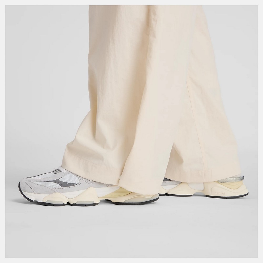 ニューバランス（new balance）（レディース）ウーブンカーゴパンツ AWP53504LIN