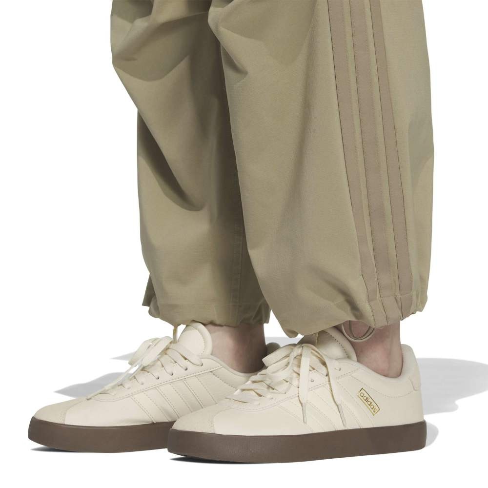 アディダス（adidas）（レディース）ストレッチ リップストップ ルーズフィット ストレートレッグ オープンヘムパンツ KS931-KQ9276