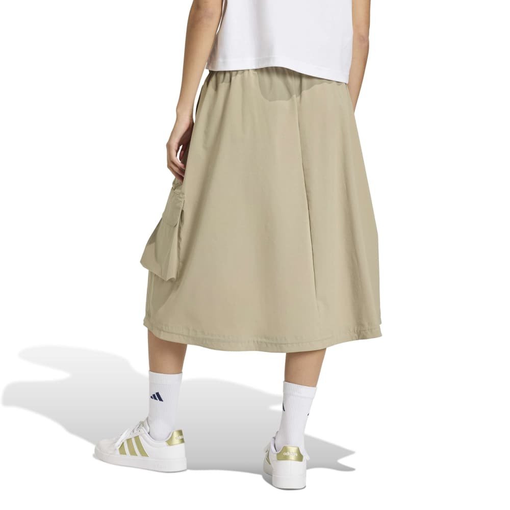 アディダス（adidas）（レディース）シティ テック スカート DB719-KE6084