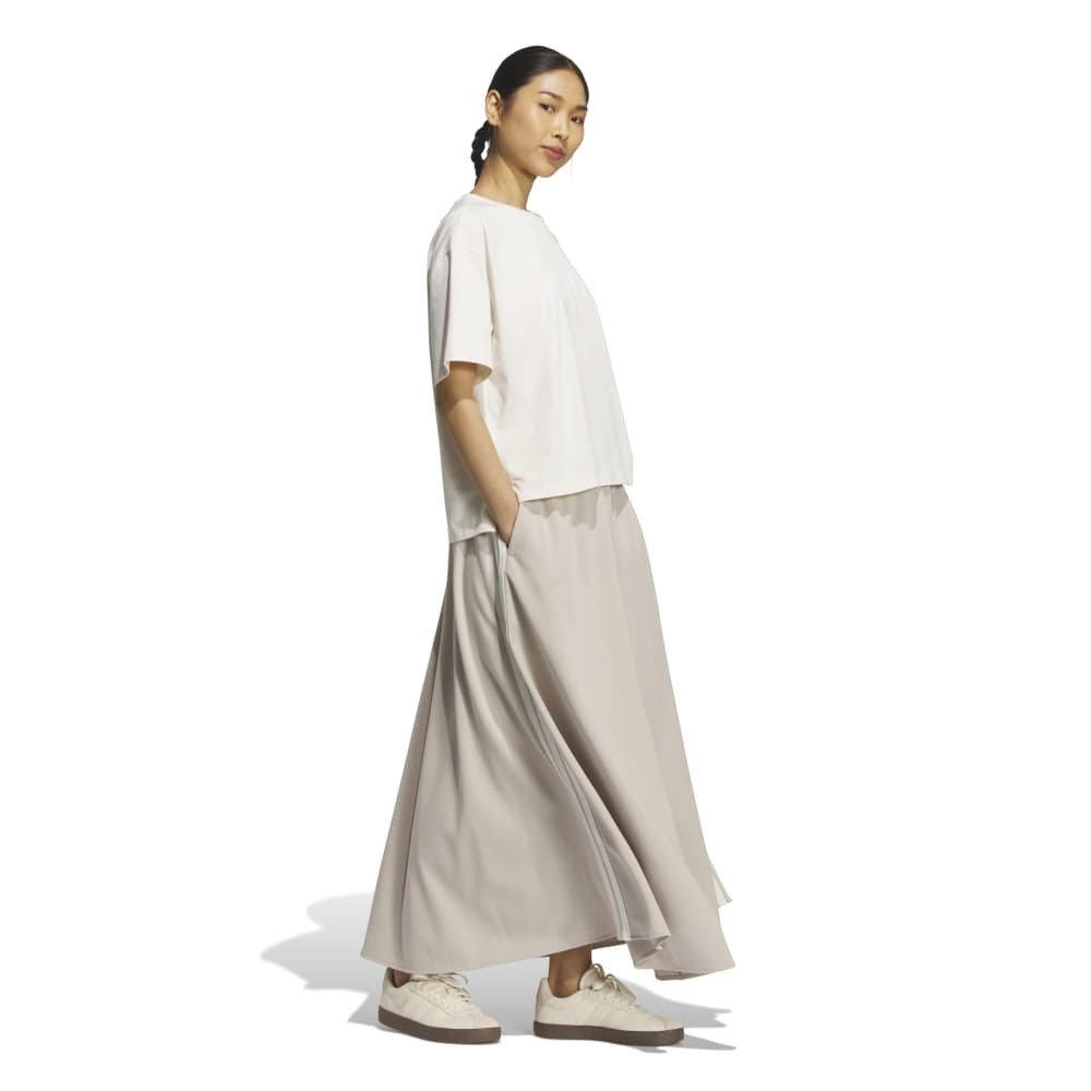 アディダス（adidas）（レディース）スリーストライプス KN スカート SH903-KF6144