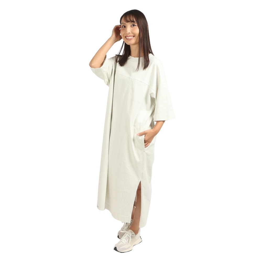 ニューバランス（new balance）（レディース）900ドレスTシャツ AWD25067AWR