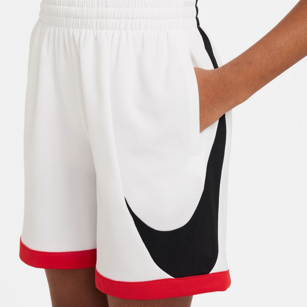ナイキ（NIKE）（キッズ）ジュニア ドライフィット マルチ+ スウッシュ ショートパンツ FV0269-100