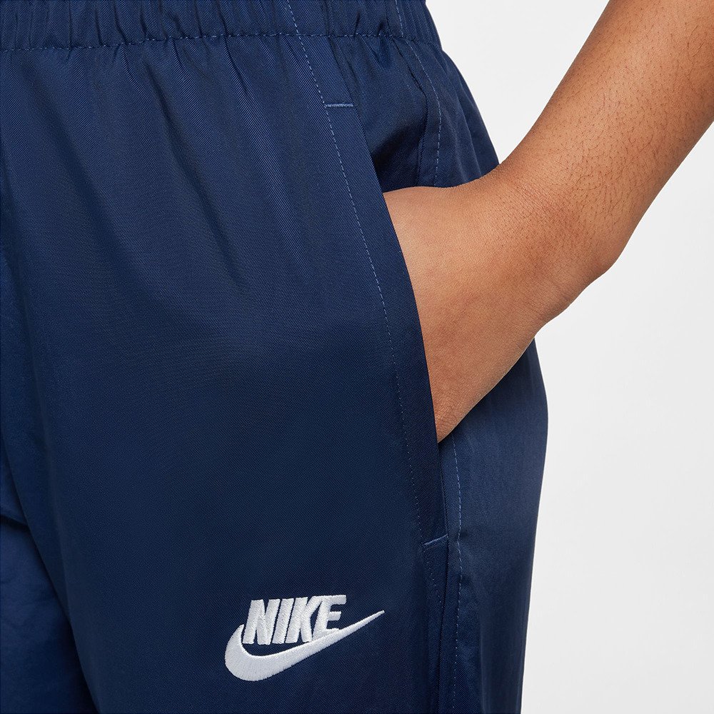 ナイキ（NIKE）（キッズ）スポーツウェア クラブ ジュニア ウーブン ジョガーパンツ HF8141-410