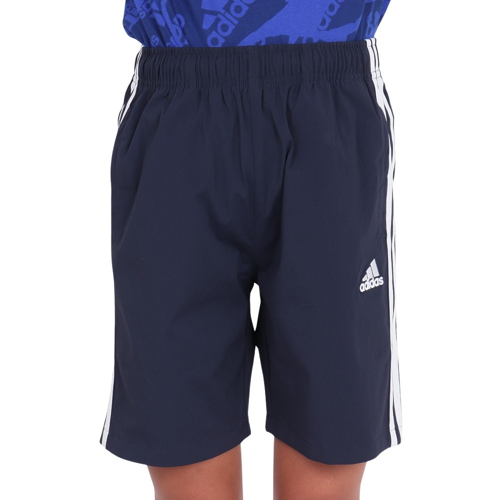 アディダス（adidas）（キッズ）エッセンシャルズプラス ルーズフィット スリーストライプス ウーブンショーツ キッズ KWF37-JE1738