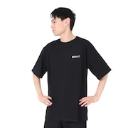 (メンズ)オーバーサイズド オールド イングリッシュ ロゴ半袖Tシャツ MSS2411024