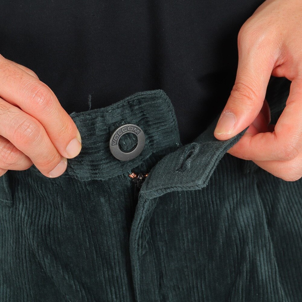 ボルコム（Volcom）（メンズ）LOUIE LOPEZ TAPERED CORDUROY PANTS CEDAR GREEN 22 A1132206 CDG