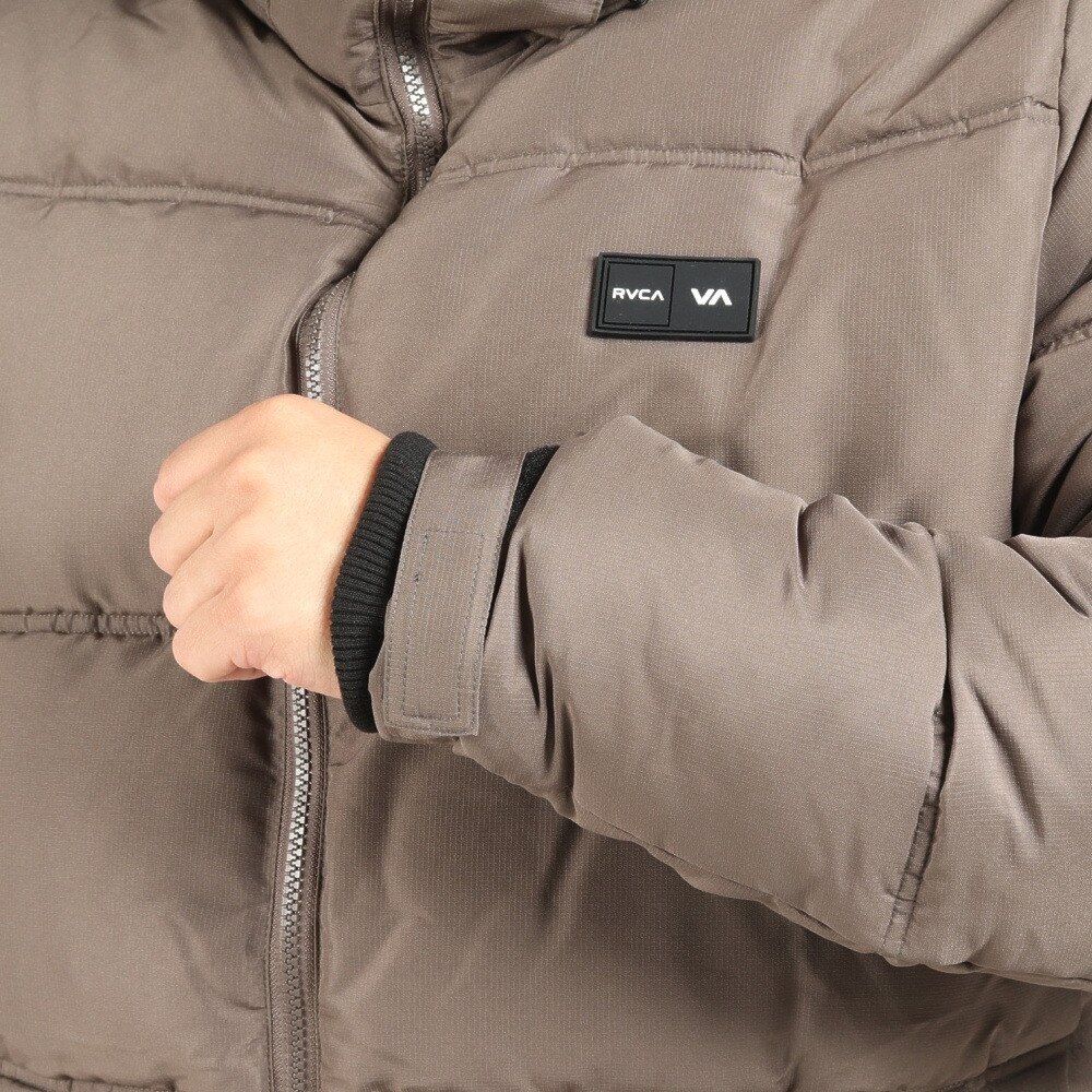 RVCA（メンズ）ジャケット メンズ  VISOR HOODED PUFFER  BC042770 MSH