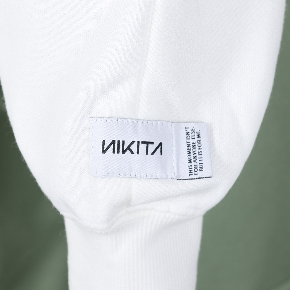 ニキータ（NIKITA）（レディース）ハーフジップスウェット クロップド丈 NCFF242005-OWHT
