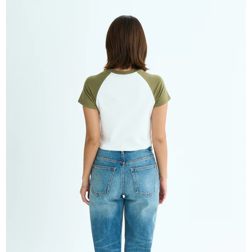 ロキシー（ROXY）（レディース）半袖Tシャツ チビT 丈短め ラグラン SUN OVER 25SURST252041KHA