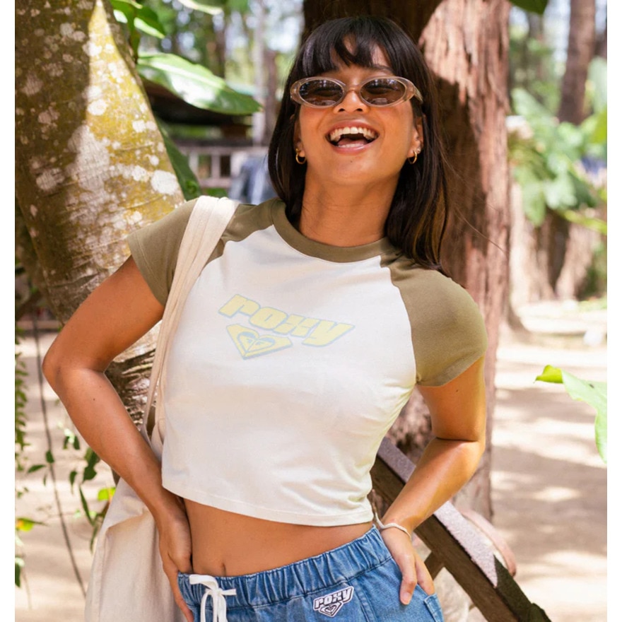 ロキシー（ROXY）（レディース）半袖Tシャツ チビT 丈短め ラグラン SUN OVER 25SURST252041KHA