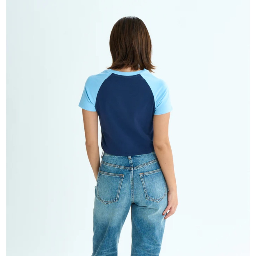 ロキシー（ROXY）（レディース）半袖Tシャツ チビT 丈短め ラグラン SUN OVER 25SURST252041NVY