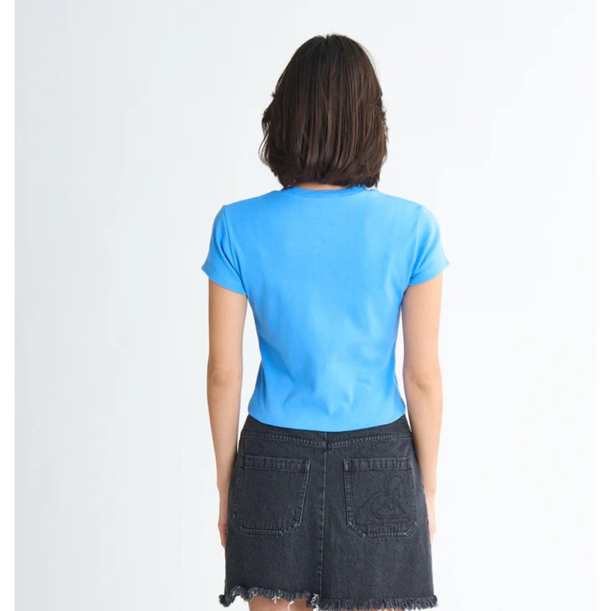 ロキシー（ROXY）（レディース）FUN & ALIVE 半袖Tシャツ ショート丈 チビT 丈短め ヘリテージロゴ 25SURST252058BLU
