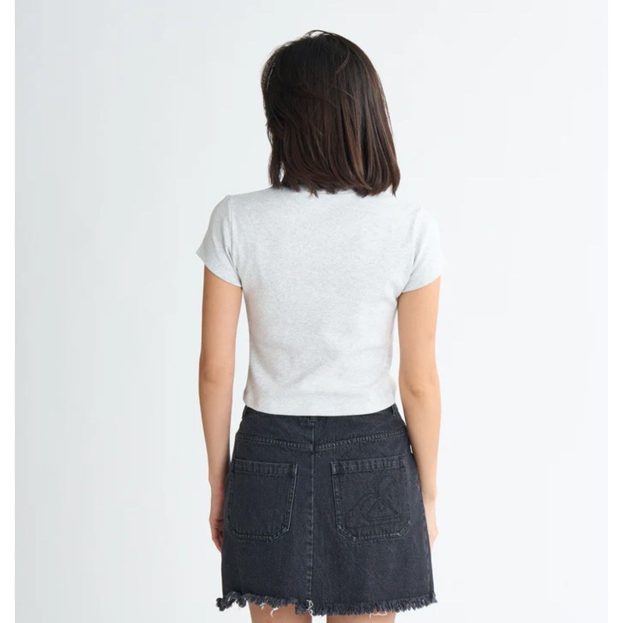 ロキシー（ROXY）（レディース）FUN & ALIVE 半袖Tシャツ ショート丈 チビT 丈短め ヘリテージロゴ 25SURST252058HER