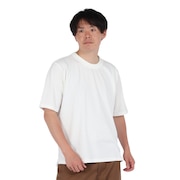 オフホワイト