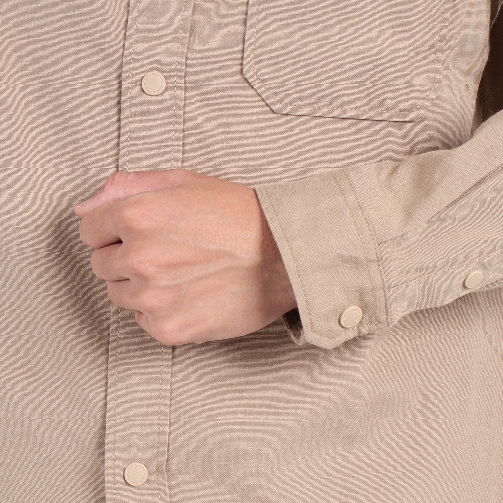 ジャックウルフスキン（JackWolfskin）（メンズ）清涼感 通気性 カジュアルシャツ 長袖 JP PAW IN POCKET B.D. シャツ 5032481-5605 ベージュ