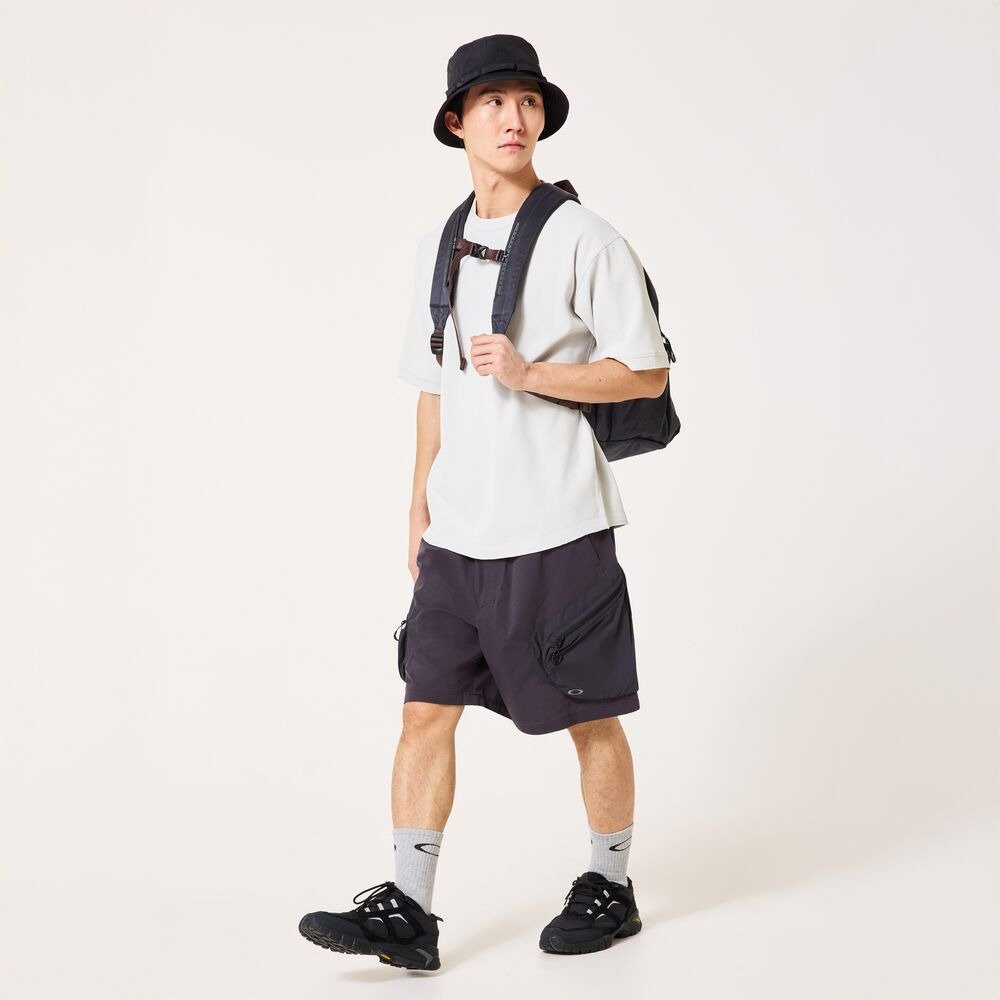 オークリー（OAKLEY）（メンズ）FGL FACTOR ショートパンツ FOA408818-01N