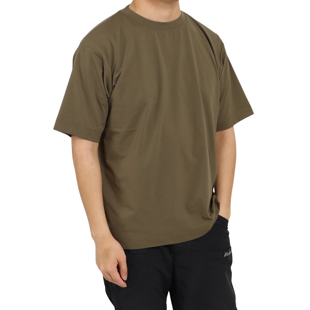 ニューバランス（new balance）（メンズ）ラッシュガード 半袖 Tシャツ UVカット UPF40+ 紫外線対策 吸汗速乾 MT1996 JMTL2278DRC