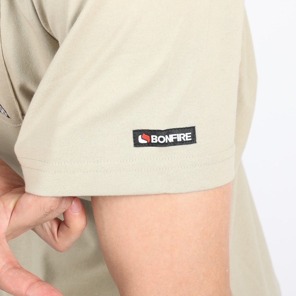 ボンファイア（Bonfire）（メンズ）Embroidery ポケット付き 半袖Tシャツ 50BNF3SCD2264 SBEG ベージュ