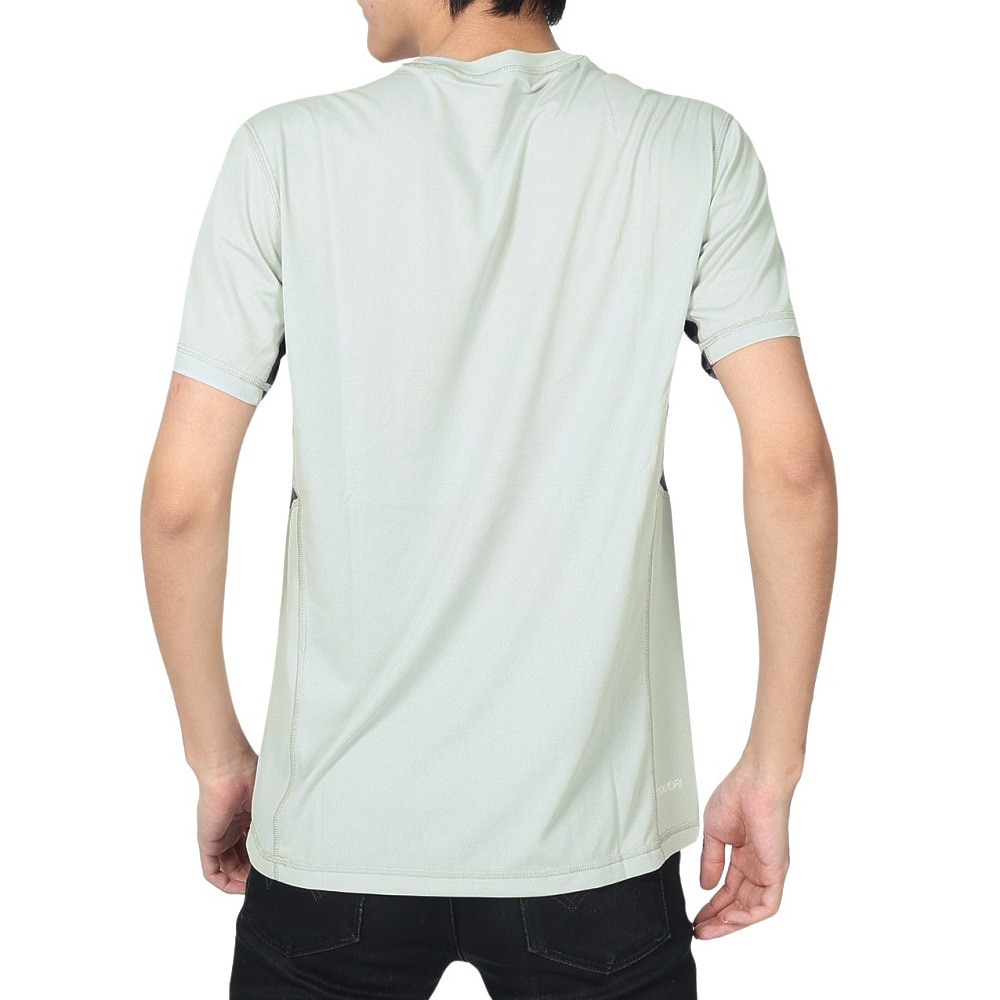 ジャックウルフスキン（JackWolfskin）（メンズ）PRELIGHT S/S M 半袖Tシャツ 5030271-6720 グレー
