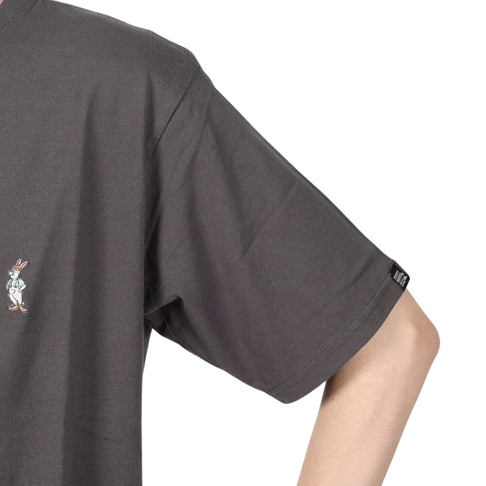 クリフメイヤー（KRIFF MAYER）（メンズ、レディース）キャンプラビット 半袖Tシャツ ミニ刺繍 2347804-17 CHARCOAL