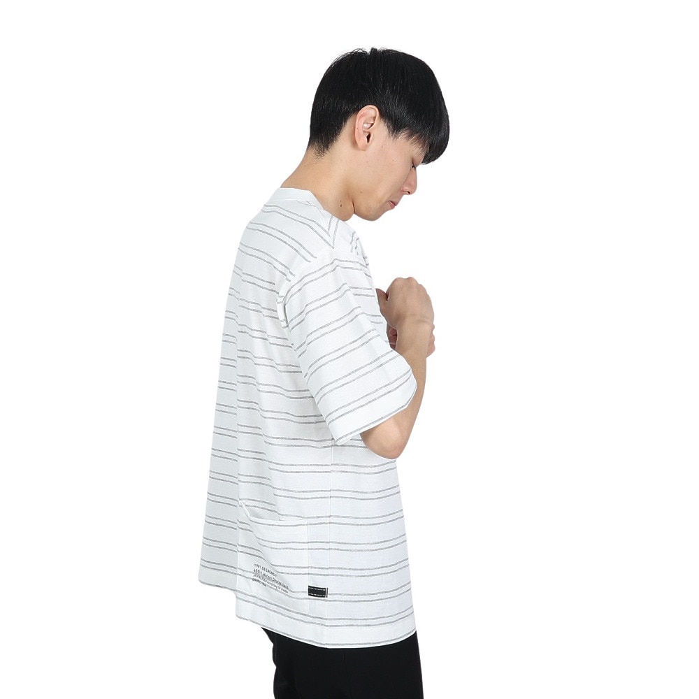 ジャックウルフスキン（JackWolfskin）（メンズ）半袖Tシャツ J UR TRUCK  STRIPE T 5034011_5055