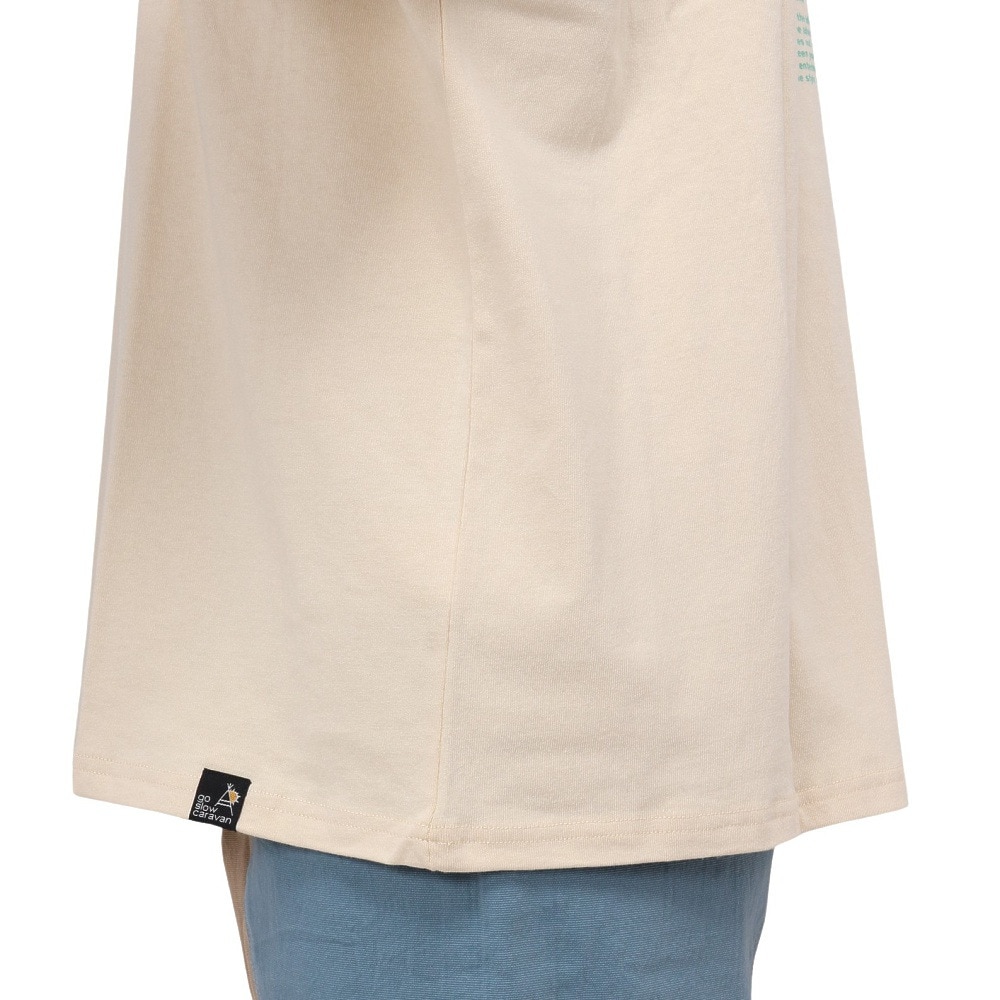 ゴースローキャラバン（GOSLOWCARAVAN）（メンズ、レディース）USA/C スクエアLOGOバックプリントゆったりTシャツ 321913A NTL