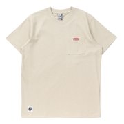 ベージュ