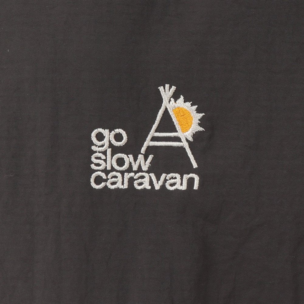 ゴースローキャラバン（GOSLOWCARAVAN）（メンズ、レディース）ウェザークロスパネル刺繍フィールドコート 360232 BLK