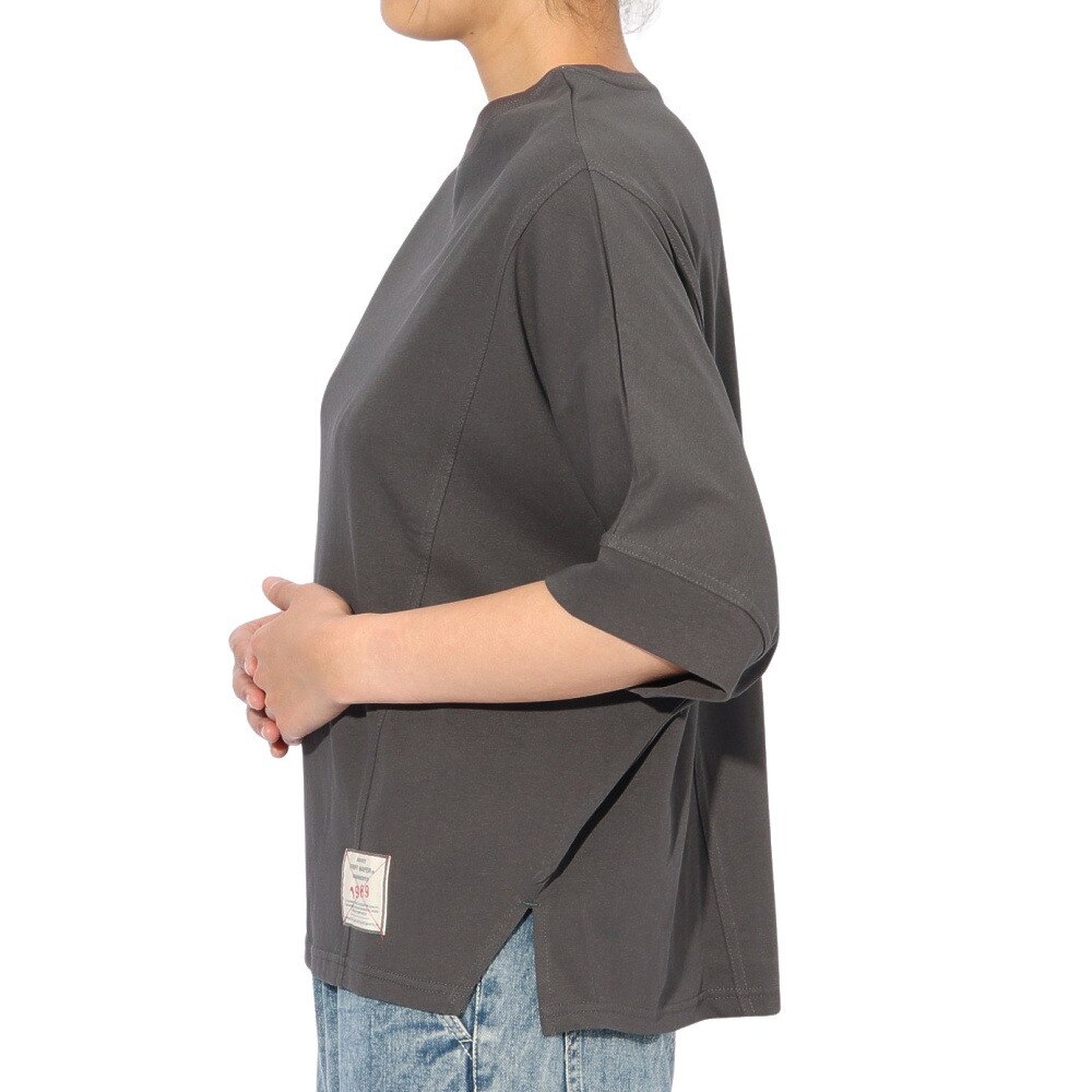 クリフメイヤー（KRIFF MAYER）（レディース）ウェットプロテクトモモンガTシャツ W2447832 17 CHARCOAL グレー