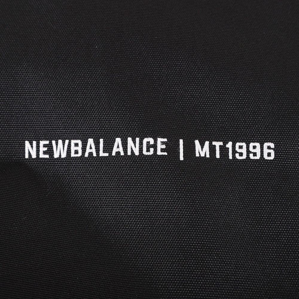 ニューバランス（new balance）（メンズ、レディース）ショルダーバッグ MT1996 ショルダートップロールバッグ LAB35656BK ブラック 13L