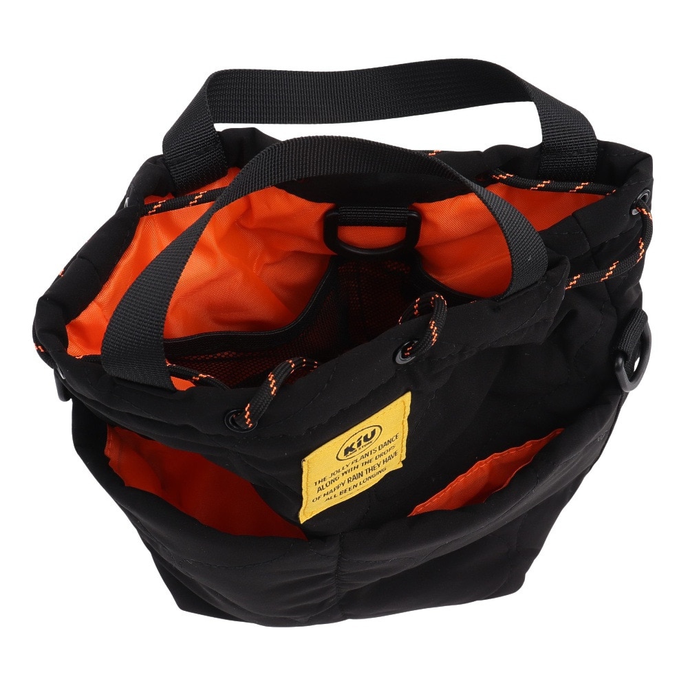 キウ（Kiu）（メンズ、レディース）パデッドポケットフルミニショルダーバッグ K384-900