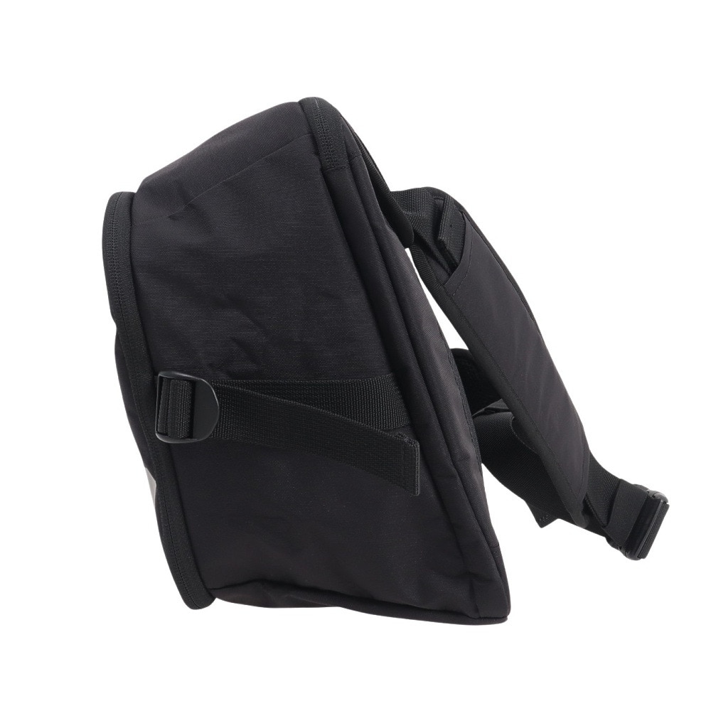 ジャックウルフスキン（JackWolfskin）（メンズ、レディース）アーバンディバイド スリング バッグ A63662-6000
