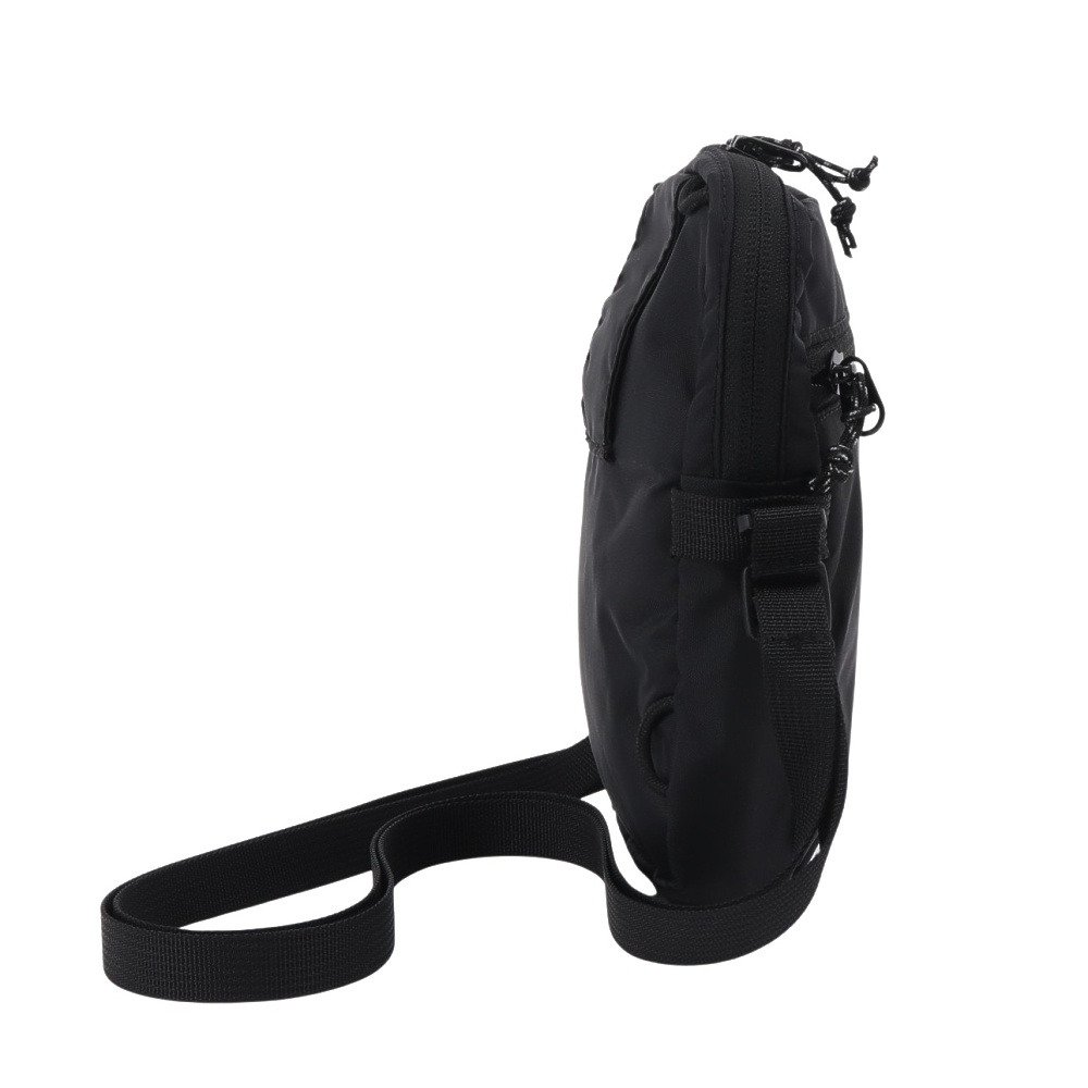 フェイルラーベン（FJALLRAVEN）（メンズ、レディース）バッグ High Coast Pocket BLK 23226-550