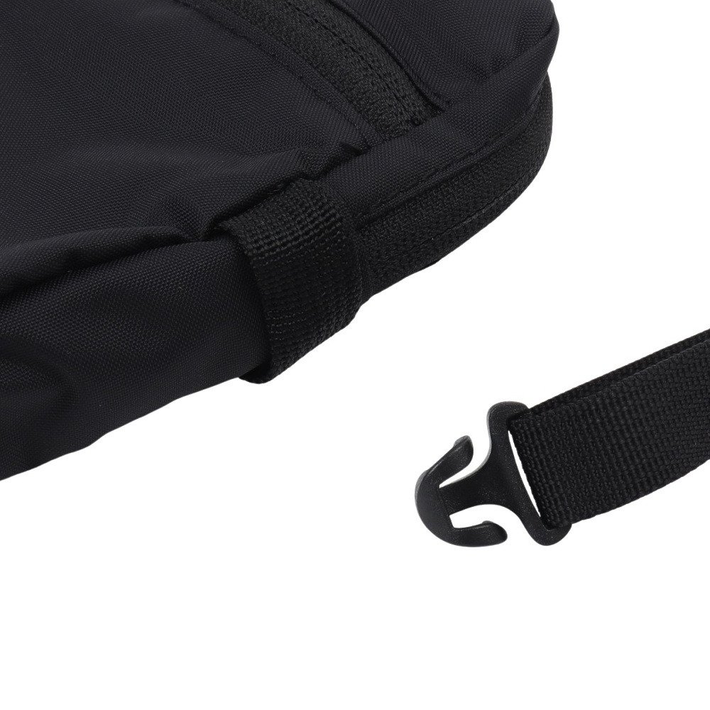 フェイルラーベン（FJALLRAVEN）（メンズ、レディース）バッグ High Coast Pocket BLK 23226-550