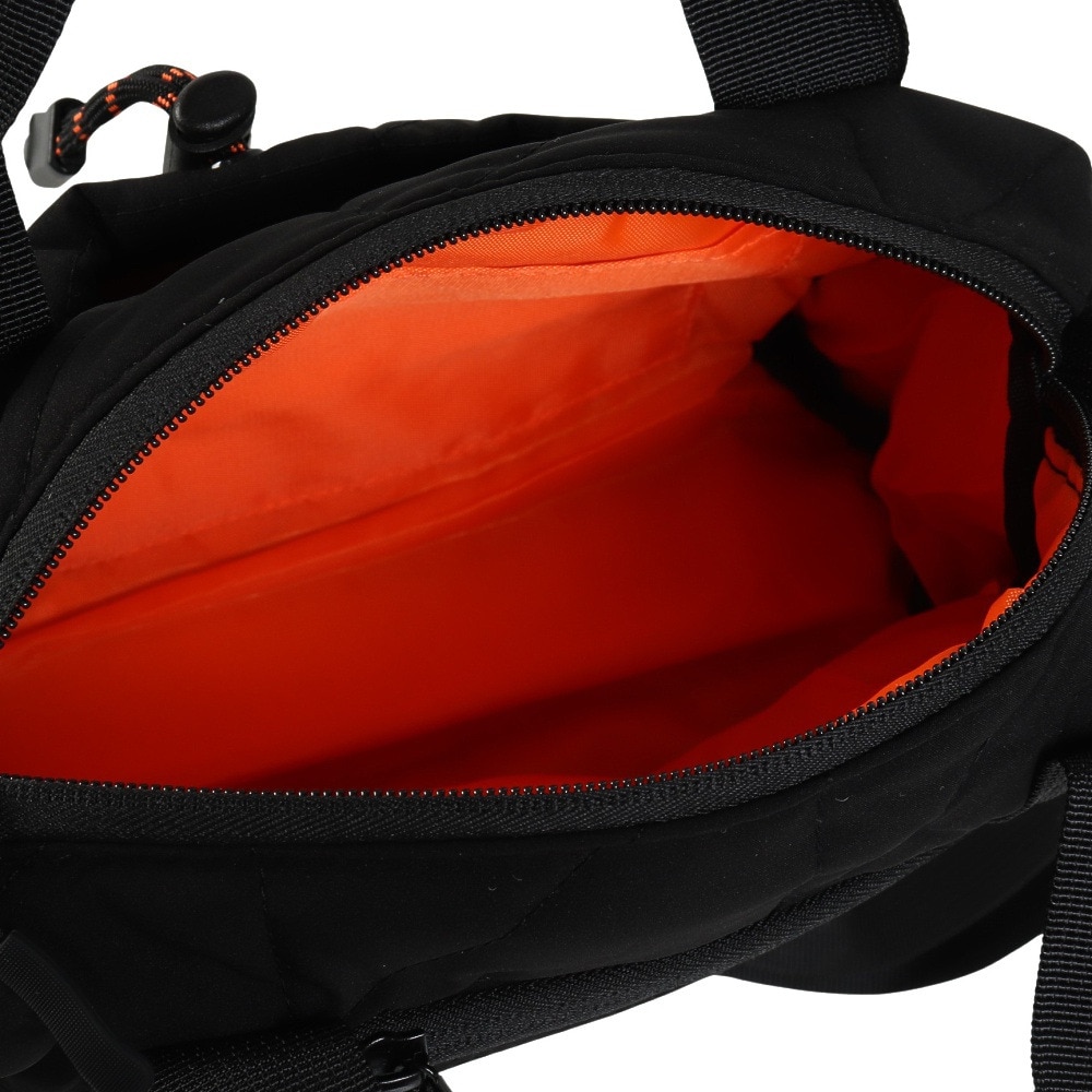 キウ（Kiu）（メンズ、レディース）スクエアパデッドミニボストンバッグ K476-900