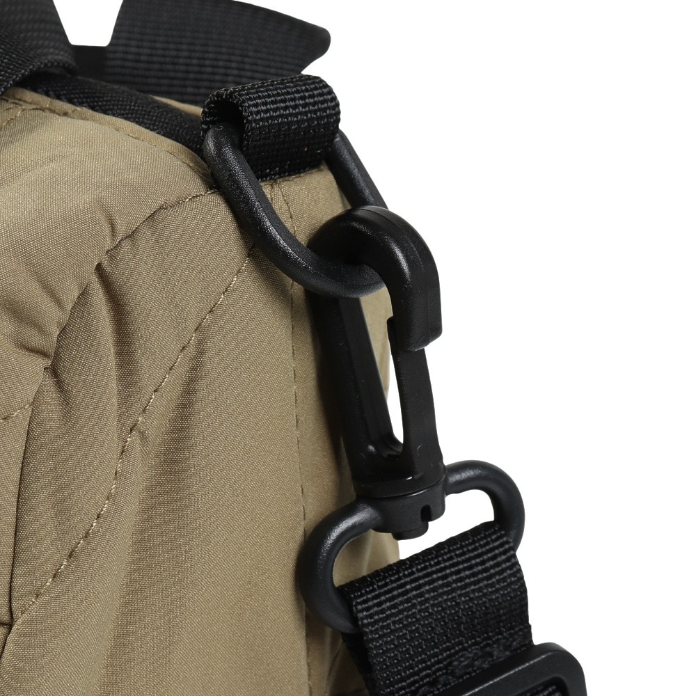 キウ（Kiu）（メンズ、レディース）スクエアパデッドミニボストンバッグ K476-906