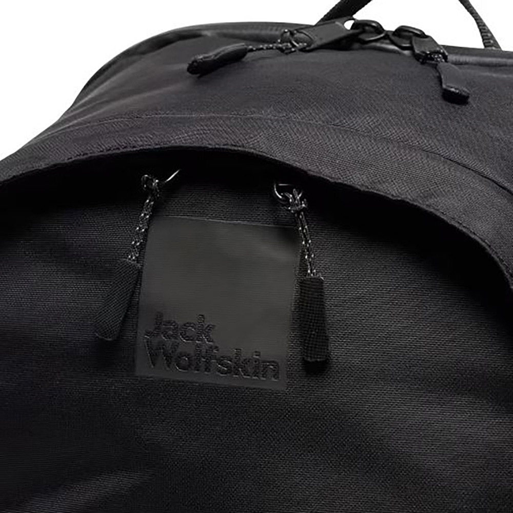 ジャックウルフスキン（JackWolfskin）（メンズ、レディース）リュック デイパック JP UR DIVIDE COMMUTER 2011671-6000 ブラック 18L