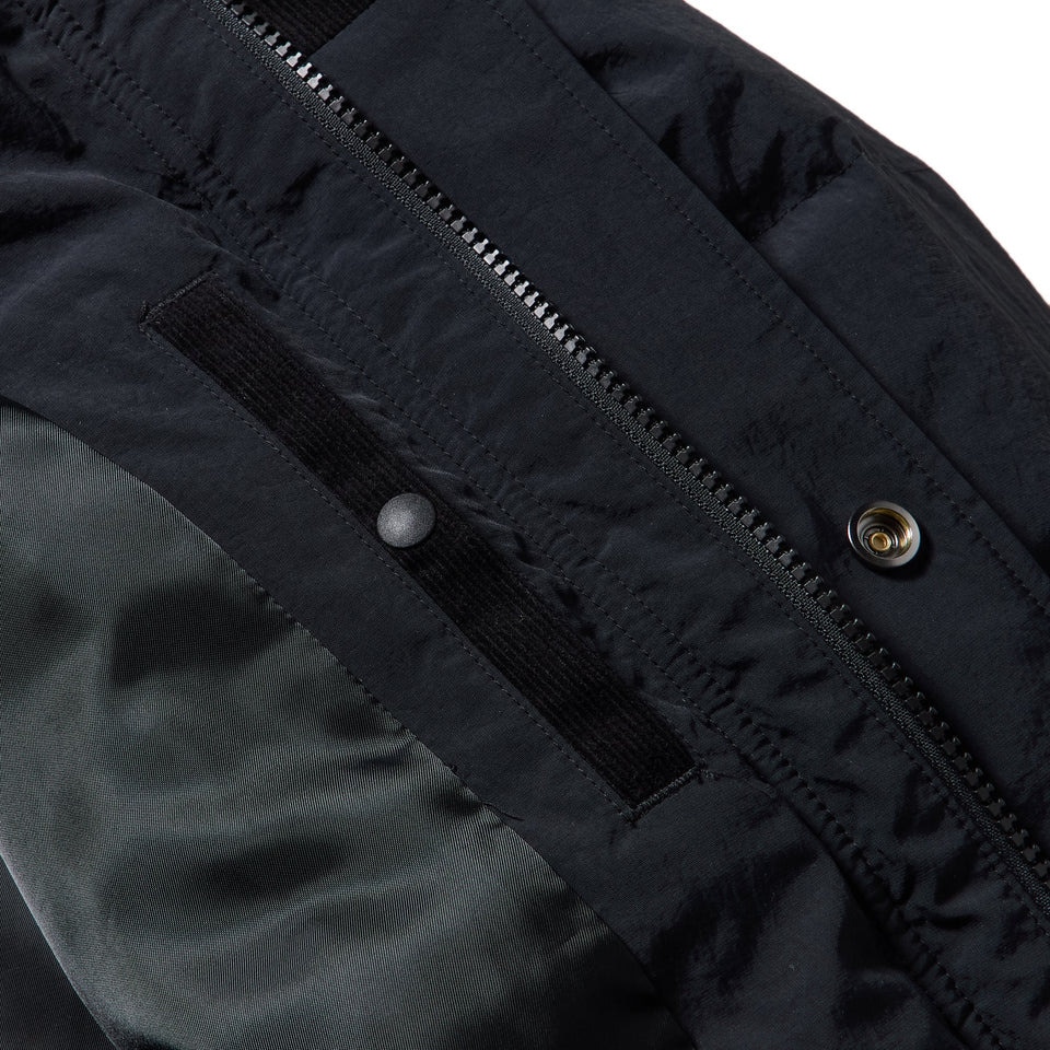 ニューエラ（NEW ERA）（メンズ、レディース）ダウンジャケット