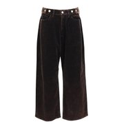 ダークブラウン